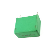 Film Capacitor; Polyester; 1uF; 250V; 0.669x0.315x0.512Inch; 17x8x13mm;