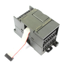 Siemens PLC 1P6ES7 221-1BF20-0XA0 I/O Used 